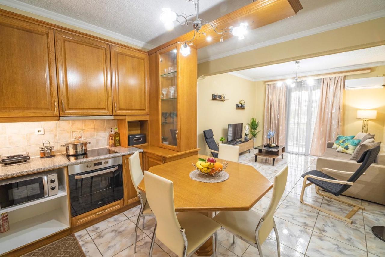 Johnny'S Three Bedroom Apartment Nafplio Exterior photo
