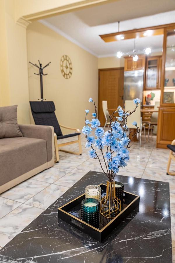 Johnny'S Three Bedroom Apartment Nafplio Exterior photo